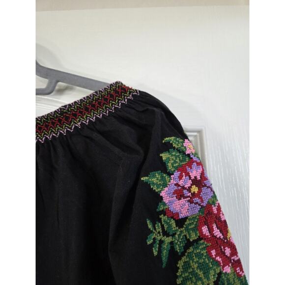 Royal Moda Black Cross-Stitch Floral Embroidered Boho Peasant Blouse, Size Large - Picture 9 of 11